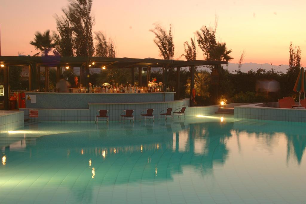 Minos Mare Hotel Platanes  Buitenkant foto